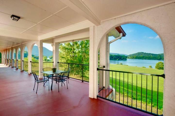 Tennessee Room At Tennessee Riverplace Chattanooga Dış mekan fotoğraf